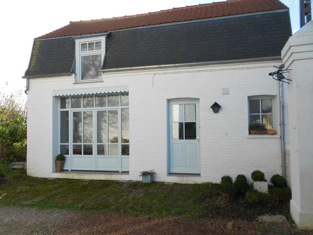 La Petite Maison Du Parc Bois-en-Ardres Kültér fotó