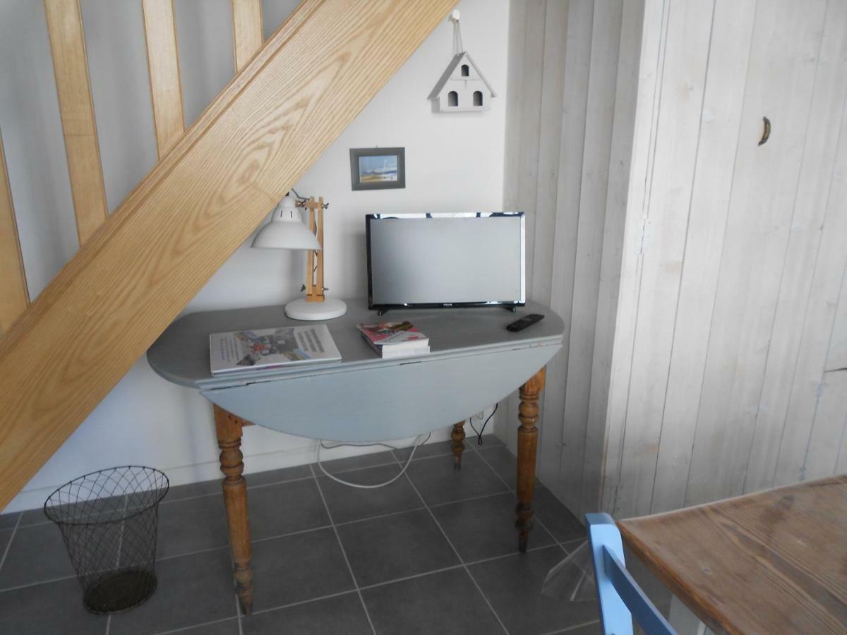 La Petite Maison Du Parc Bois-en-Ardres Kültér fotó